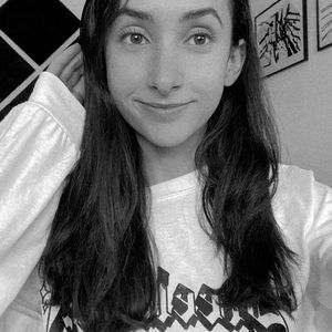 Meet your Posher, Julia